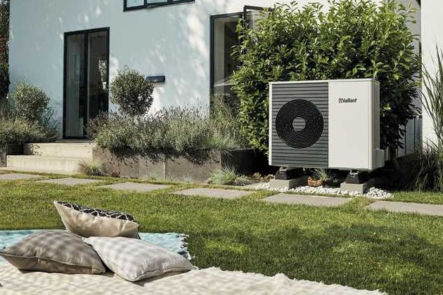 What different types of heat pumps are there?